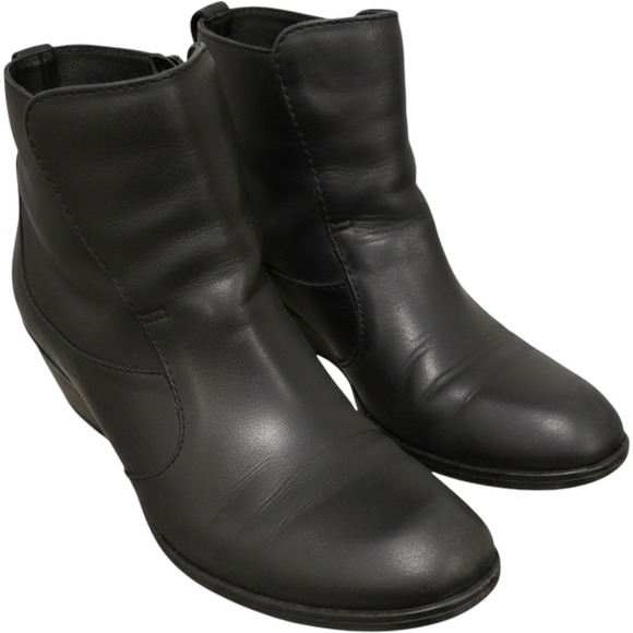 Born Shoes - Born Black Leather Ankle Boots Women's Size 7.5 Wedge Heel Side Zip